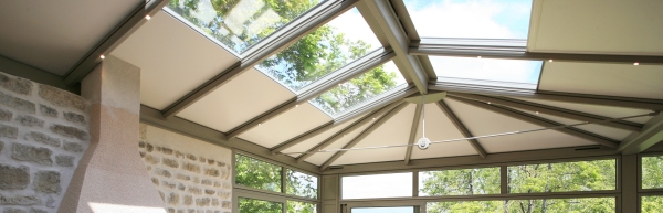 découvrez nos solutions innovantes pour aménager votre toit en véranda, alliant confort et esthétisme. transformez votre espace extérieur en un havre de paix lumineux tout en profitant de la beauté de votre environnement.