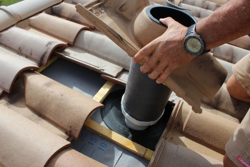 découvrez les avantages d'un toit équipé d'une vmc (ventilation mécanique contrôlée) pour améliorer le confort et la qualité de l'air de votre intérieur. optez pour une solution durable et efficace pour la gestion de l'humidité et la circulation de l'air.