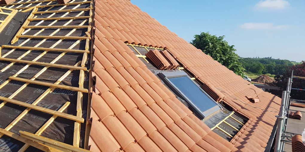 découvrez nos solutions de toitures légères, idéales pour allier esthétique et performance. profitez d'une installation facile et de matériaux durables pour sublimer votre habitat tout en optimisant l'efficacité énergétique.