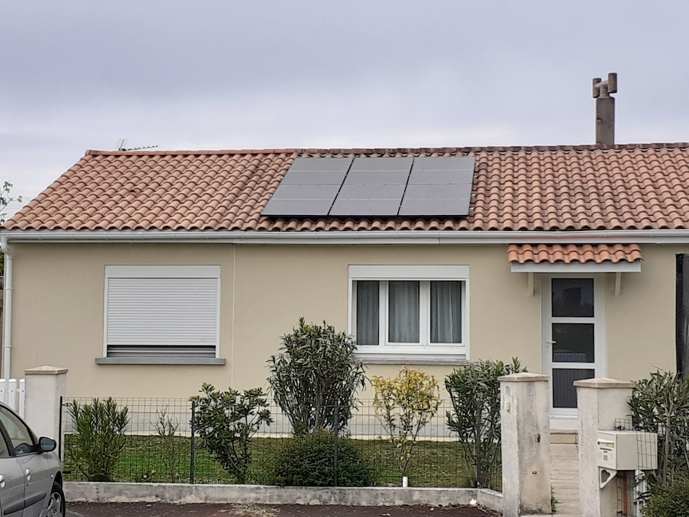 découvrez les solutions innovantes de toitures solaires en périgord. alliez esthétique et performance énergétique pour un habitat durable. optez pour l'énergie renouvelable et valorisez votre patrimoine avec nos experts en installation de panneaux solaires.