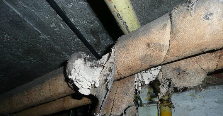 découvrez tout ce qu'il faut savoir sur l'amiante : ses dangers, les réglementations en vigueur, et les mesures de sécurité à prendre pour protéger votre santé. informez-vous sur les solutions pour une désamiantage efficace.