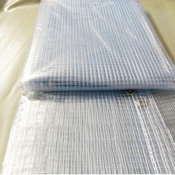 découvrez nos baches de pergola, l'élément idéal pour protéger votre espace extérieur tout en ajoutant une touche d'élégance. profitez d'un design moderne et résistant, parfait pour créer une ambiance agréable dans votre jardin ou votre terrasse.