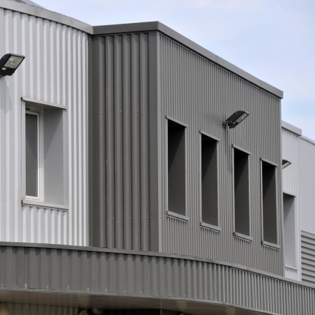 découvrez nos solutions de bardage pour toit, alliant esthétique et performance. protégez votre maison des intempéries tout en embellissant votre façade grâce à des matériaux durables et tendance. informations et conseils professionnels pour un projet réussi.