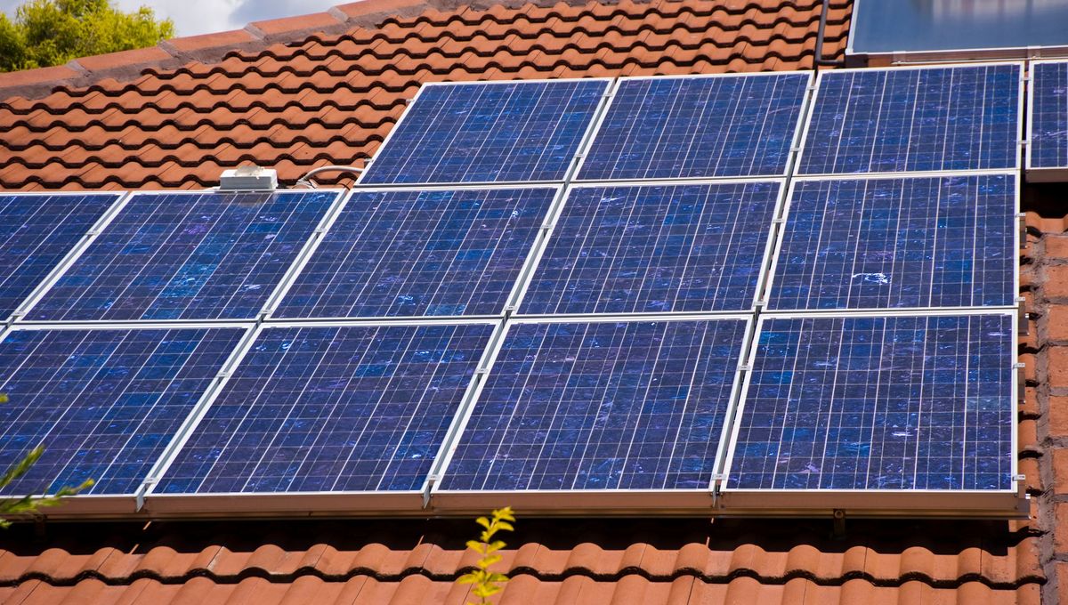 découvrez les nombreux bénéfices des toits photovoltaïques : réduction des factures d'énergie, impact environnemental positif, augmentation de la valeur de votre propriété et avantages fiscaux. optez pour une énergie durable et économisez tout en protégeant la planète.