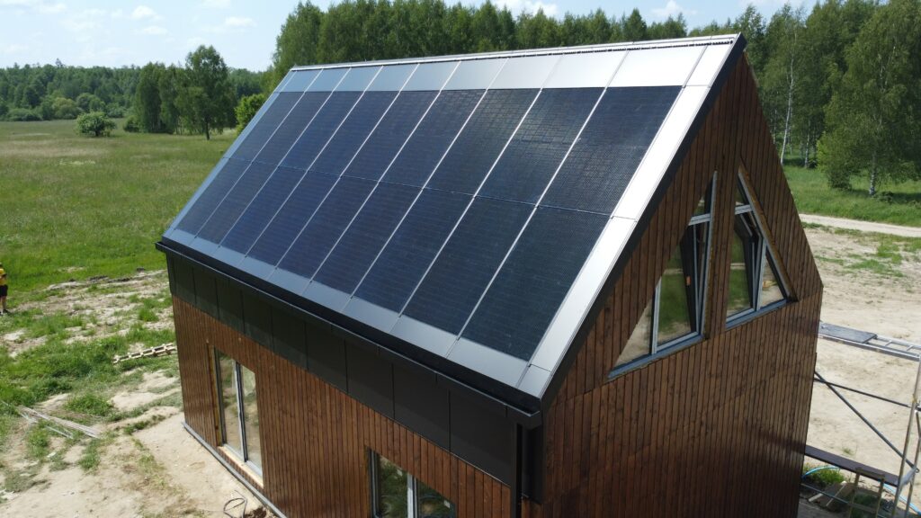 découvrez les avantages des toits photovoltaïques pour les industries : réduction des coûts énergétiques, impact environnemental positif et valorisation de l'immobilier. optez pour une énergie durable et performante pour votre entreprise.