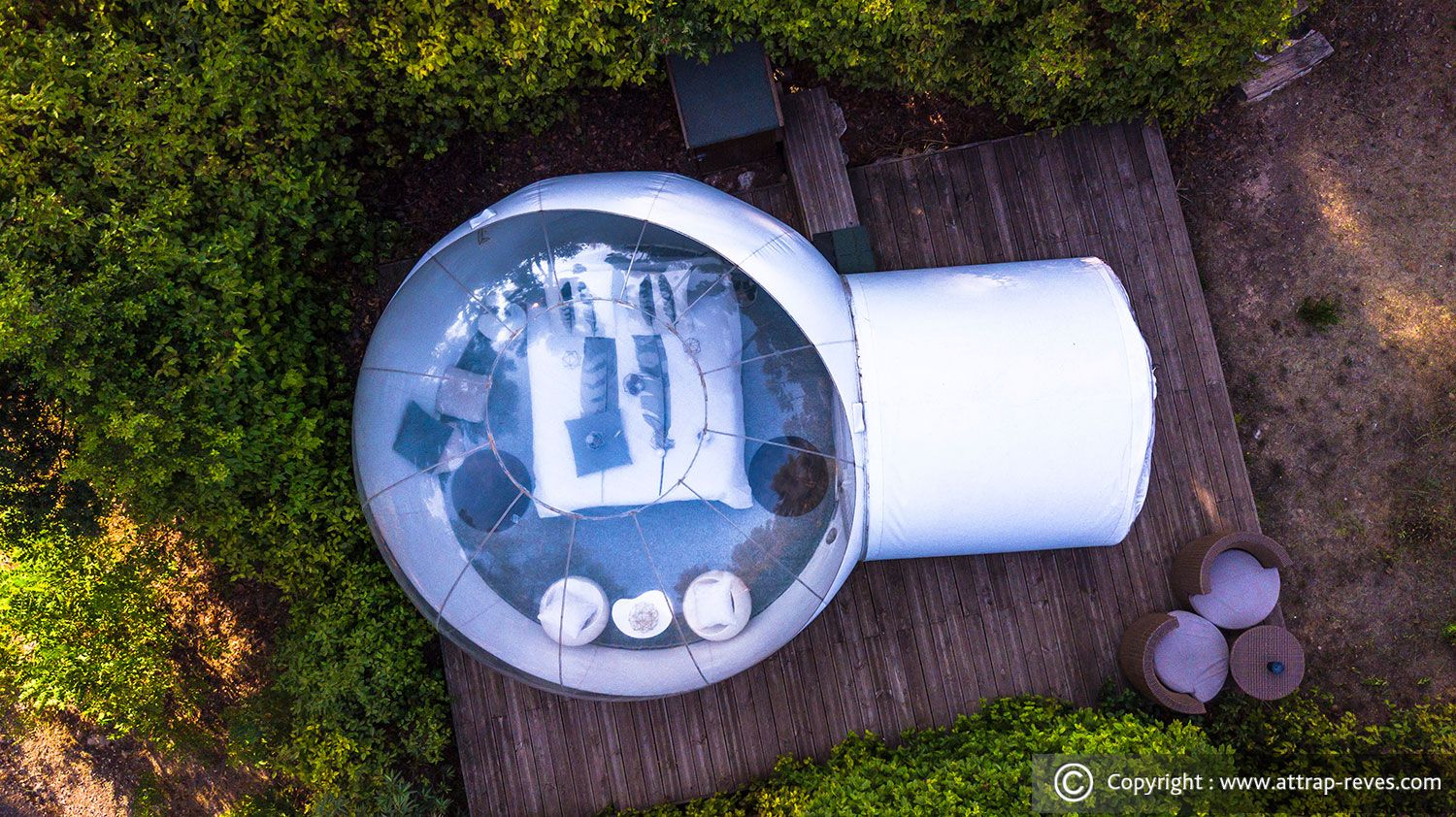 découvrez l'univers fascinant des bulles, qu'elles soient de savon, d'air ou de gaz. apprenez les secrets de leur formation et comment créer des spectacles époustouflants. idéal pour les curieux et les passionnés de science !