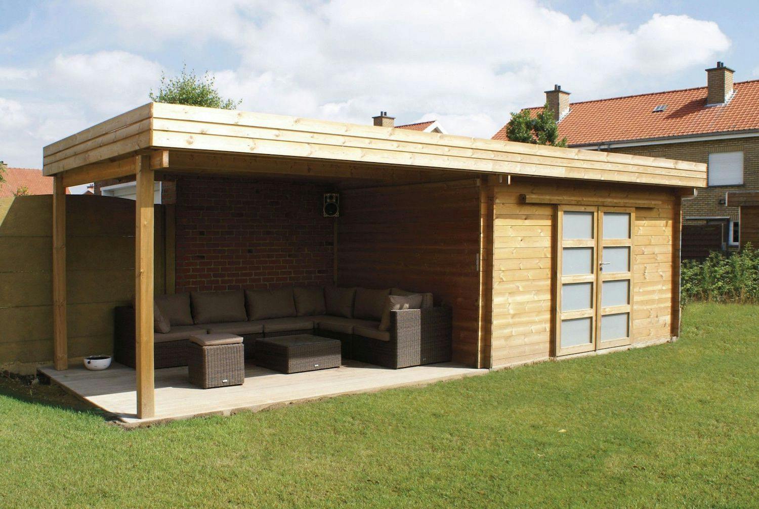 découvrez notre cabane plat, un espace unique et convivial parfait pour se détendre en plein air. idéale pour les escapades en famille ou entre amis, profitez d'un moment de sérénité au cœur de la nature.