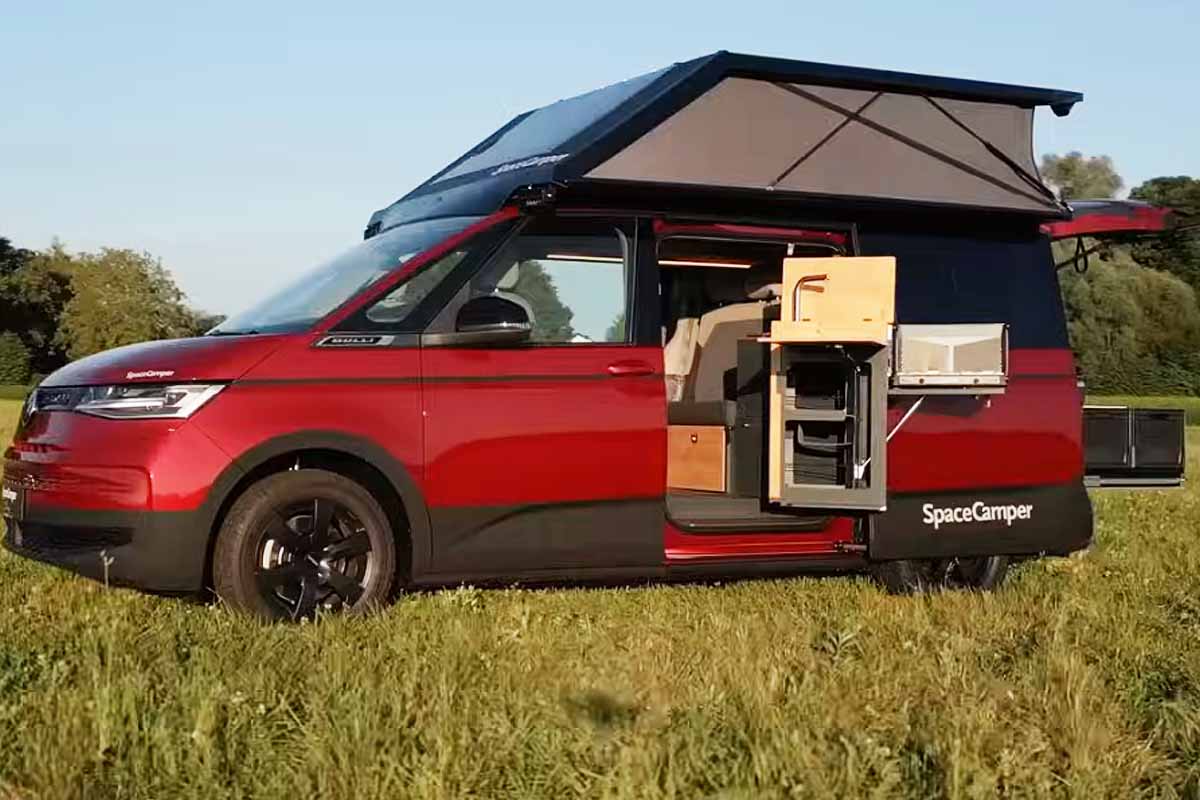 découvrez les avantages d'un camping-car avec toit : espace optimisé, confort absolu et liberté de voyager où vous le souhaitez. explorez nos conseils pour choisir le meilleur modèle adapté à vos besoins et partez à l'aventure en toute sérénité.
