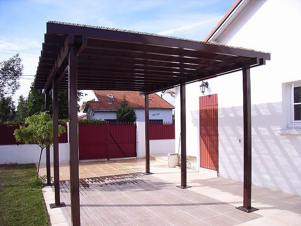 découvrez la canisse pour pergola, une solution idéale pour créer un espace ombragé et confortable dans votre jardin. alliant esthétisme et protection, elle embellit votre extérieur tout en vous offrant une intimité appréciable. optez pour une canisse durable et élégante pour profiter pleinement de vos moments en plein air.