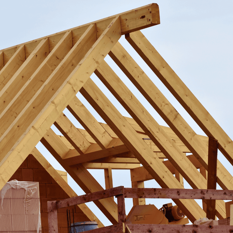découvrez notre gamme de charpentes de toit à vendre, idéales pour tous vos projets de construction. profitez de matériaux de haute qualité, d'un excellent rapport qualité-prix et d'une expertise professionnelle pour vous accompagner dans votre réalisation.