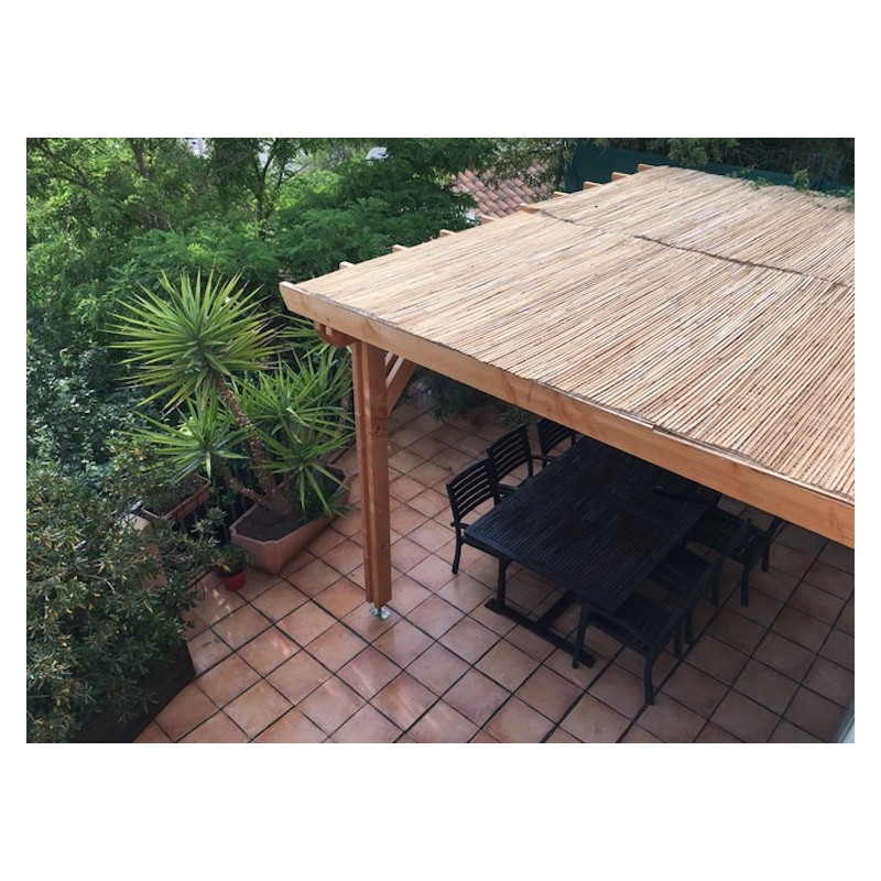 découvrez tout ce qu'il faut savoir sur la charpente de toit plat : ses avantages, ses matériaux, et les meilleures techniques pour une construction durable et esthétique.