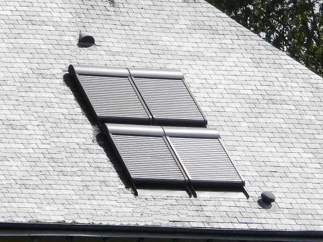 découvrez notre sélection de châssis de toit chez leroy merlin, conçus pour maximiser la lumière naturelle et améliorer l'esthétique de votre intérieur. explorez des modèles variés adaptés à tous vos projets de rénovation ou de construction. profitez de conseils d'experts et de solutions innovantes pour un aménagement optimal de vos combles.