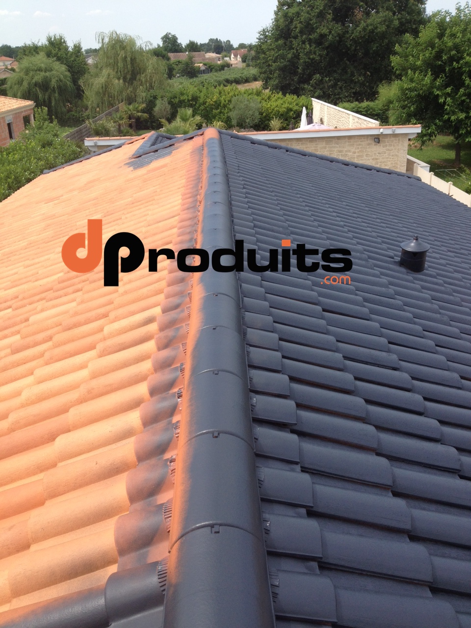 découvrez nos conseils et techniques efficaces pour enlever la mousse sur les toits en tuiles. protégez votre toiture et prolongez sa durée de vie en apprenant les meilleures méthodes de nettoyage.