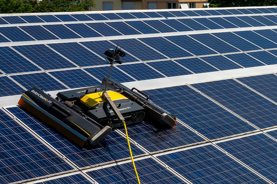 découvrez l'importance de l'entretien des panneaux photovoltaïques pour optimiser leur performance et prolonger leur durée de vie. obtenez des conseils pratiques et des astuces pour garantir un fonctionnement optimal de votre installation solaire.