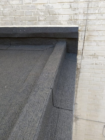 découvrez nos solutions efficaces pour l'étanchéité toit-mur, garantissant une protection durable contre les infiltrations d'eau. assurez la longévité de votre bâtiment en optant pour des matériaux de qualité et un savoir-faire expert.