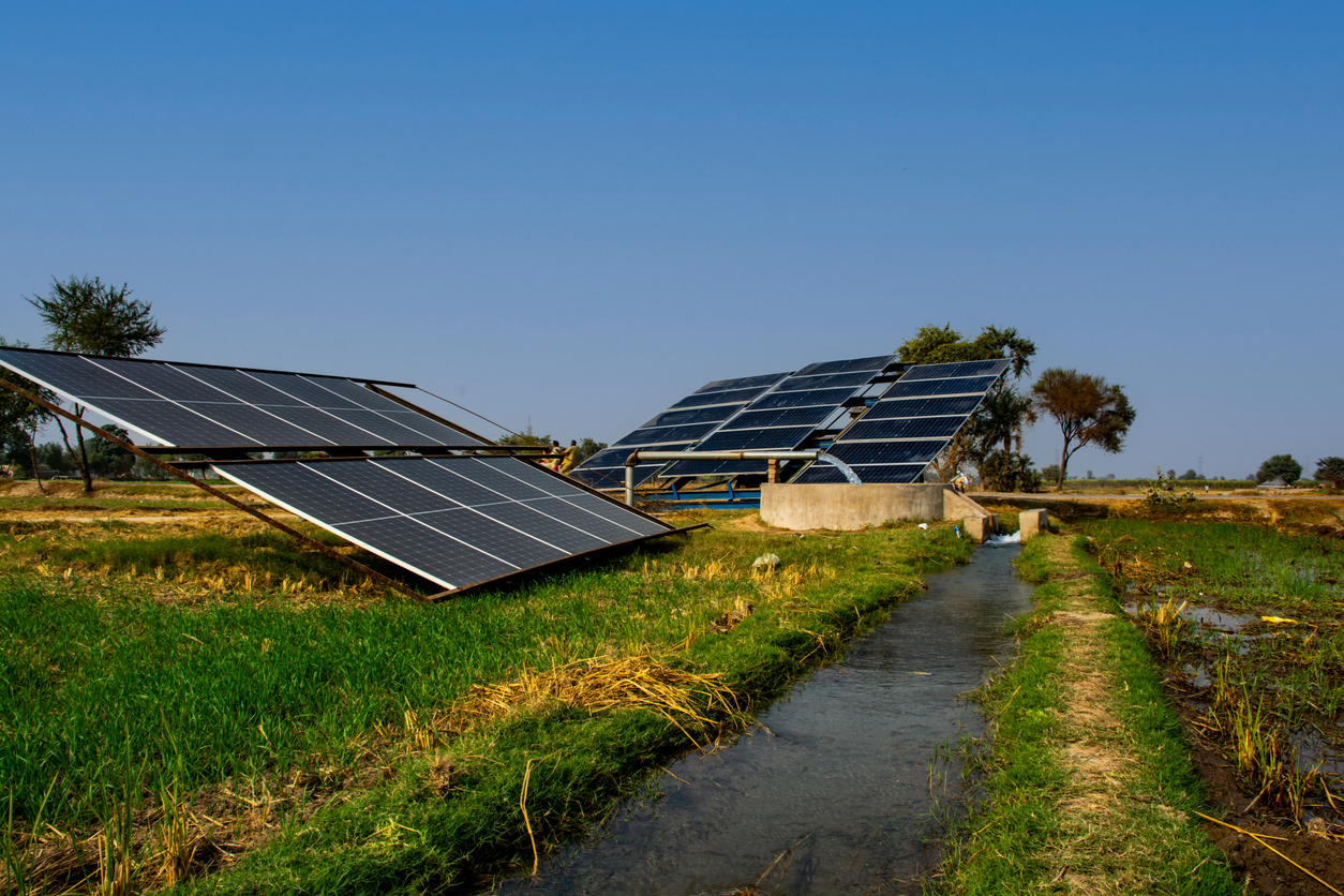 découvrez notre guide complet sur l'évaluation des projets photovoltaïques. apprenez à analyser la faisabilité, les coûts et les bénéfices d'une installation solaire pour maximiser votre retour sur investissement tout en contribuant à un avenir durable.