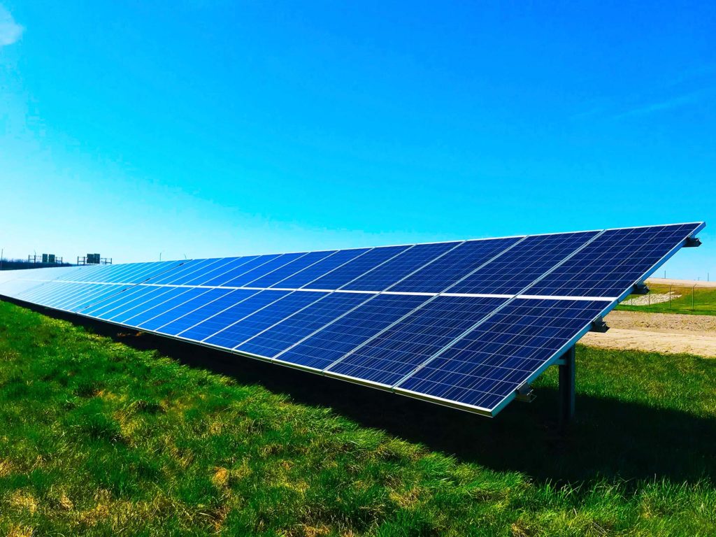découvrez nos experts en photovoltaïque qui vous guident dans la transition énergétique. profitez de leurs conseils avisés pour optimiser votre installation solaire et maximiser votre production d'énergie renouvelable.