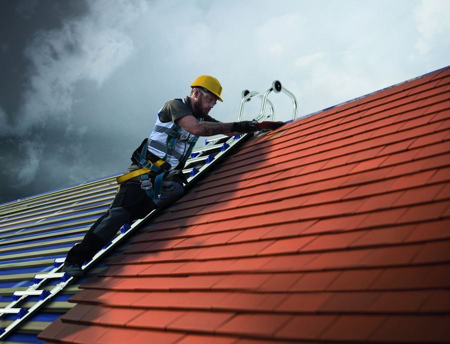 découvrez notre expertise en fabrication d'échelles de toit sur mesure, alliant sécurité, durabilité et performance. parfaites pour les professionnels et les particuliers, nos échelles vous garantissent un accès facile et sécurisé à vos toits. commandez dès maintenant pour bénéficier de nos solutions adaptées à vos besoins.