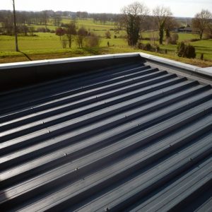 découvrez notre expertise en fabrication de toits plats, alliant durabilité, esthétique et performance. profitez de solutions sur mesure pour vos projets de construction ou de rénovation, avec des matériaux de qualité et un savoir-faire reconnu. contactez-nous pour un devis personnalisé.