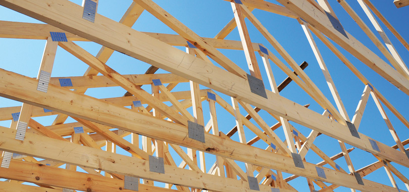 découvrez les fermes de toit, des structures essentielles pour le soutien et la durabilité de votre construction. apprenez tout sur leurs types, avantages et techniques d'assemblage pour optimiser l'espace et l'esthétique de votre toiture.