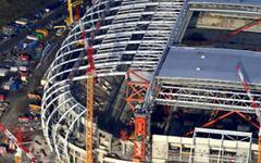 découvrez tous les détails sur la fermeture du toit du stade de lille, une décision stratégique visant à améliorer l'expérience des spectateurs et à protéger les événements en plein air. restez informés des travaux, des délais et des bénéfices attendus pour le célèbre stade.