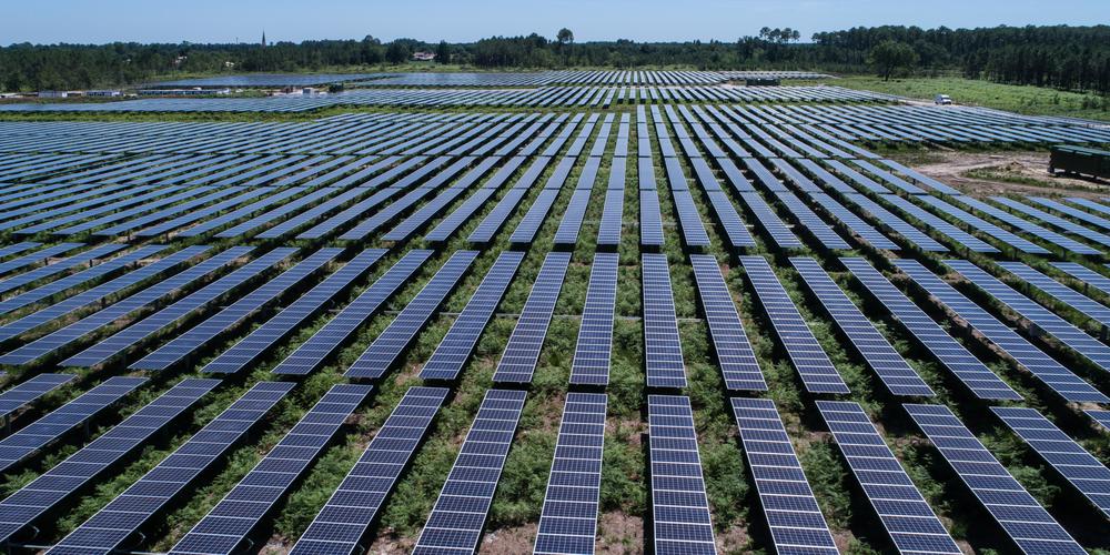 découvrez le financement participatif photovoltaïque, une opportunité unique pour investir dans des projets d'énergie solaire tout en contribuant à la transition énergétique. participez à la création d'infrastructures durables et rentables, tout en bénéficiant de retours financiers intéressants sur votre investissement.