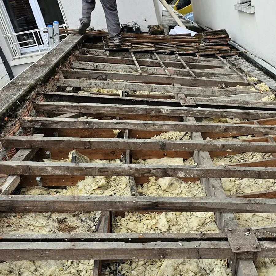 découvrez les avantages de l'isolation du toit extérieur pour optimiser le confort et l'efficacité énergétique de votre maison. protégez-vous des variations climatiques tout en réduisant vos factures de chauffage grâce à des solutions innovantes et durables.