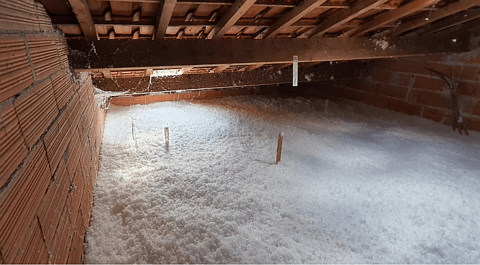 découvrez les avantages de l'isolation de toit en laine. optez pour une solution efficace et écologique pour améliorer le confort de votre maison tout en réduisant vos factures d'énergie. isoler votre toiture avec de la laine assure une performance thermique optimale et contribue à un environnement durable.