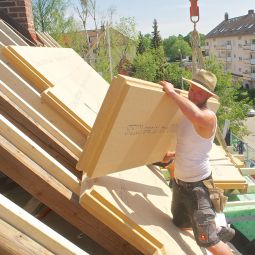 découvrez l'importance de l'isolation de votre toiture pour améliorer le confort thermique de votre maison, réduire vos factures d'énergie et protéger votre habitation des intempéries. apprenez les différentes techniques et matériaux d'isolation disponibles pour un toit efficace et durable.