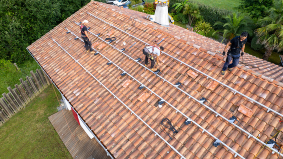 découvrez notre guide complet sur les labels photovoltaïques : apprenez l'importance de ces certifications pour le choix de panneaux solaires de qualité, leur impact sur l'efficacité énergétique et les critères à considérer pour un investissement durable et respectueux de l'environnement.