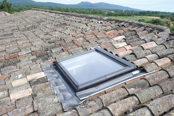 découvrez comment monter efficacement des velux en ardoise pour améliorer l'esthétique et la luminosité de votre intérieur. suivez nos conseils pratiques et notre guide étape par étape pour réussir votre installation.