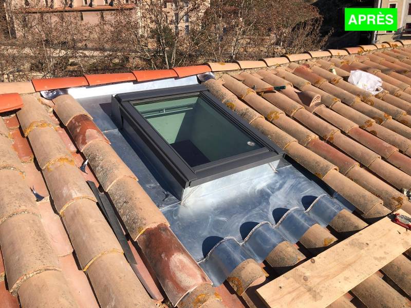 découvrez nos services de nettoyage de velux pour garantir une luminosité optimale dans votre intérieur. profitez d'un vitrage impeccable et d'un cadre propre, tout en préservant la durabilité de vos fenêtres de toit. faites appel à des professionnels pour un entretien en toute sécurité !