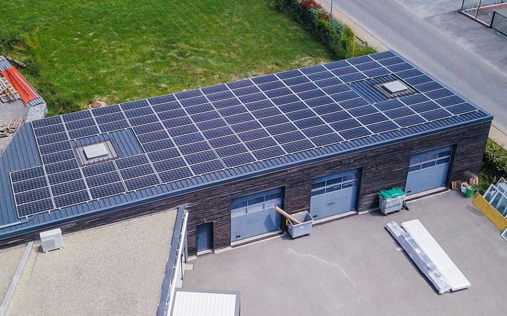 découvrez les avantages des panneaux solaires pour les bâtiments. optimisez votre consommation d'énergie, réduisez vos factures et soutenez l'environnement grâce à des solutions photovoltaïques durables et innovantes adaptées à tous types de structures.