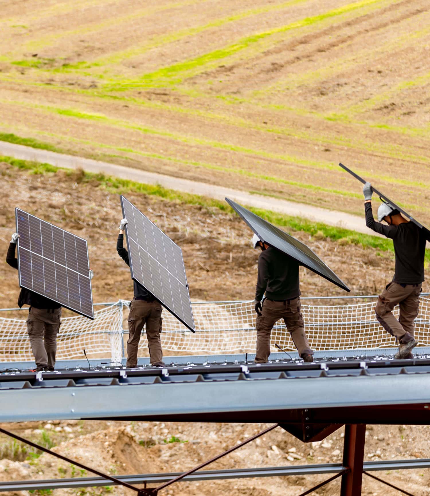 découvrez les avantages des panneaux solaires pour votre toiture : une solution écologique pour réduire vos factures d'énergie et valoriser votre habitat. transformez votre toit en source d'énergie renouvelable et participez à la transition énergétique.
