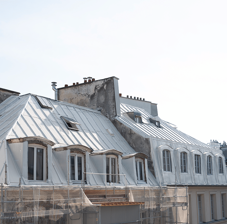 découvrez les meilleures techniques et conseils pour peindre votre toit efficacement. transformez l'apparence de votre maison tout en prolongeant la durée de vie de votre toiture grâce à notre guide complet.