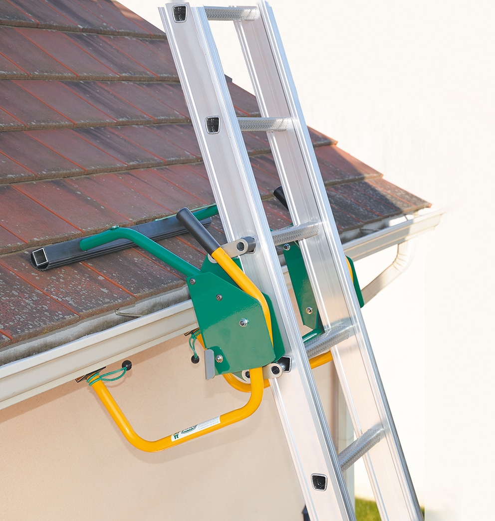 découvrez nos conseils et techniques pour la pose d'échelles sur le toit en toute sécurité. apprenez à choisir le bon matériel et à respecter les normes de sécurité pour vos travaux en hauteur.