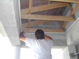 découvrez comment poser facilement du lambris pvc avec notre guide étape par étape. transformez vos espaces intérieurs et extérieurs avec ce matériau tendance, durable et facile d'entretien. suivez nos conseils pour un résultat professionnel.