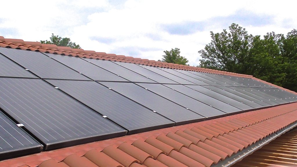 découvrez les primes et subventions disponibles pour l'installation de panneaux solaires en france. optimisez votre investissement en énergie renouvelable et bénéficiez d'aides financières pour rendre votre transition énergétique plus accessible.