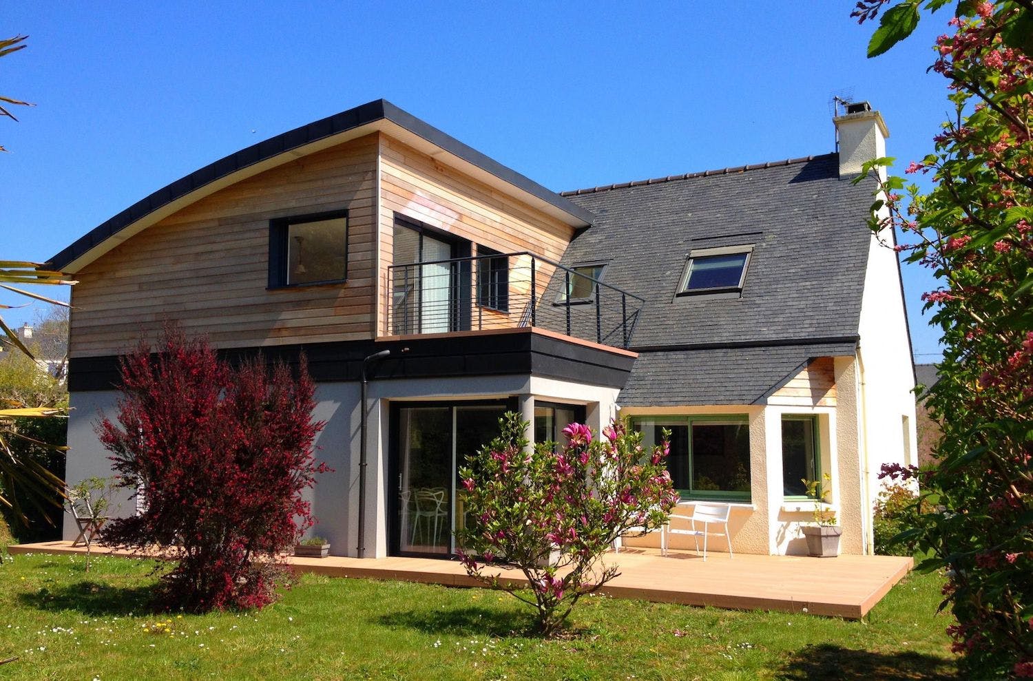 découvrez les prix au mètre carré des toits-terrasses en france. informez-vous sur les coûts liés à la construction et à l'aménagement des toits-terrasses pour faire un choix éclairé pour votre projet extérieur.