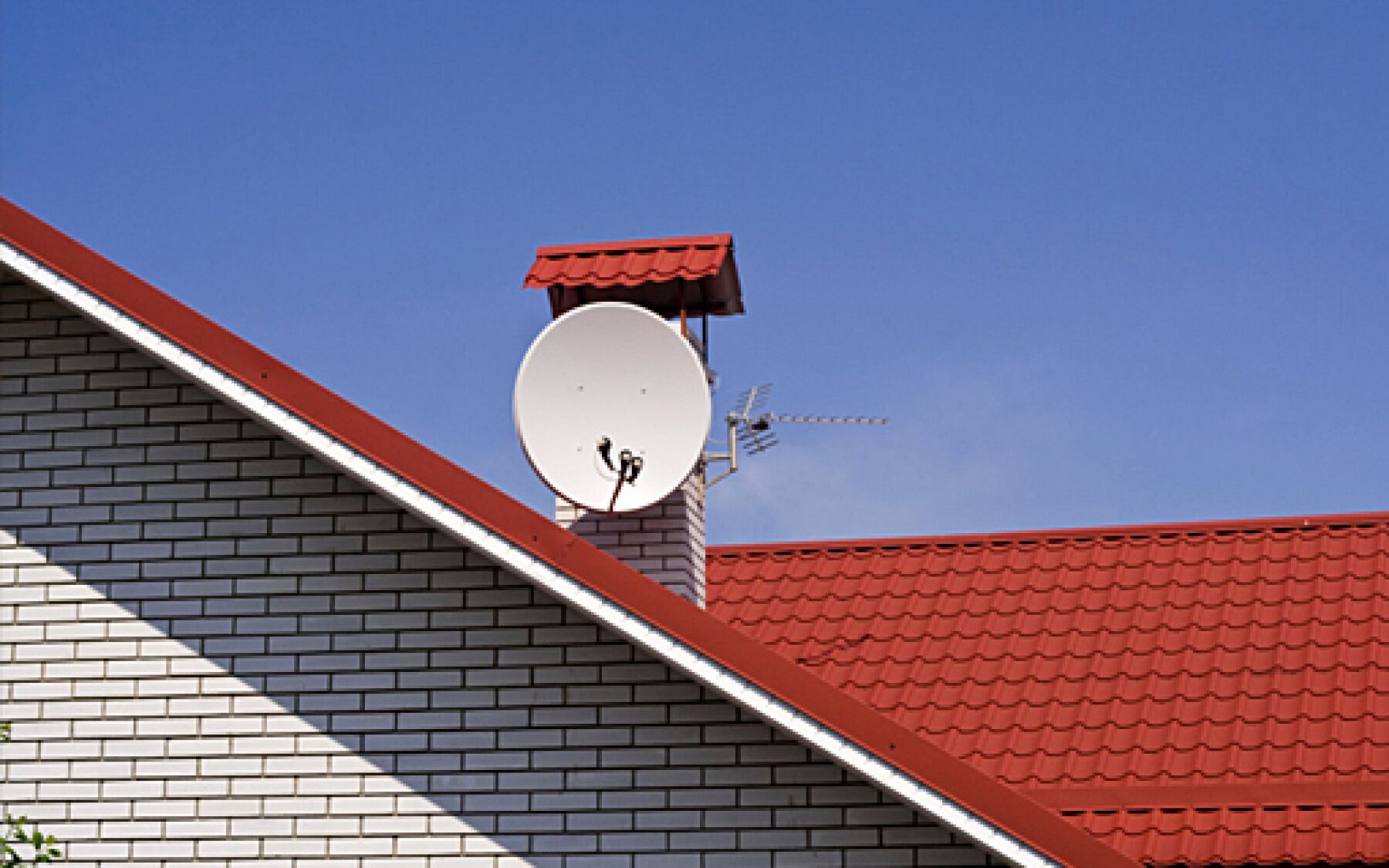 apprenez à régler votre antenne de toit pour optimiser la réception de vos chaînes télévisées. suivez nos conseils pratiques et découvrez les meilleures techniques pour garantir une qualité d'image impeccable.