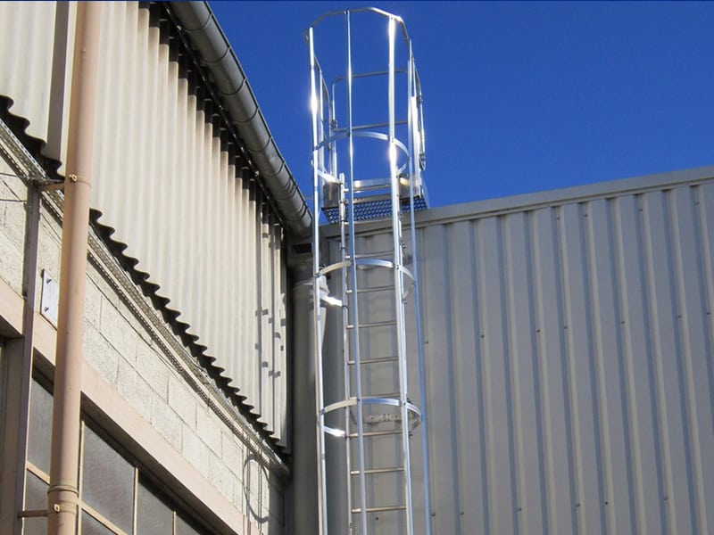 découvrez nos solutions de sécurisation de toit pour protéger votre habitat des intempéries et accidents. assurez la sécurité de votre toiture avec nos conseils et produits adaptés.