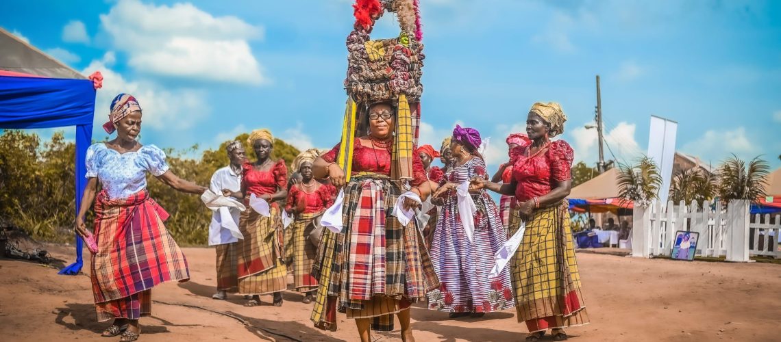 découvrez les diverses subventions disponibles pour soutenir le secteur du tourisme en france. optimisez vos projets grâce à des aides financières spécialement conçues pour les acteurs du tourisme, qu'il s'agisse d'entrepreneurs, d'organisations ou de collectivités locales. ne manquez pas ces opportunités pour développer vos activités et promouvoir le patrimoine touristique.