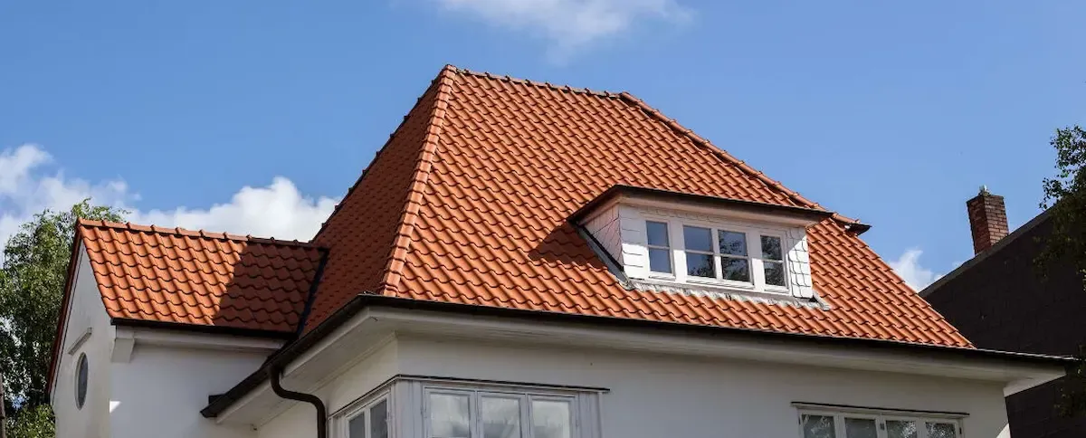 découvrez tout ce qu'il faut savoir sur le toit : types de toitures, matériaux, entretien et conseils pour choisir le meilleur toit pour votre maison. protégez votre habitat tout en améliorant son esthétique.