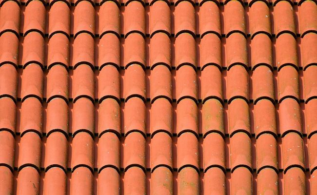 découvrez les avantages et l'esthétique d'un toit en tuile, un choix durable et élégant pour votre maison. informez-vous sur les types de tuiles, leur installation et leur entretien afin de protéger votre habitat avec style.