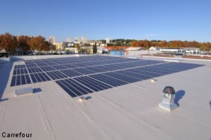 découvrez les avantages d'un toit photovoltaïque pour produire votre propre énergie solaire. optez pour une solution écologique et économique qui valorise votre bien immobilier tout en réduisant votre empreinte carbone.