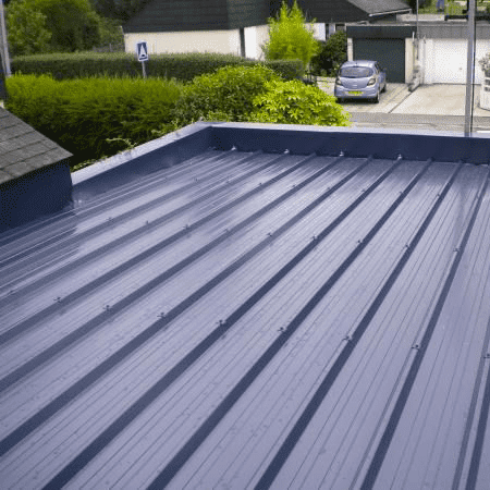 découvrez les avantages du toit plat en bac acier : une solution esthétique, durable et résistante aux intempéries pour tous vos projets de construction. optez pour une finition moderne et un entretien minimal avec nos conseils et astuces.