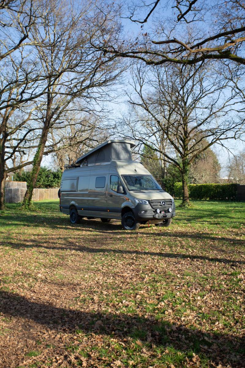 découvrez le toit sca 252, un modèle innovant alliant design moderne et efficacité. idéal pour vos projets de construction, il offre une excellente résistance aux intempéries et une isolation optimale. explorez ses caractéristiques et transformez votre espace avec style.