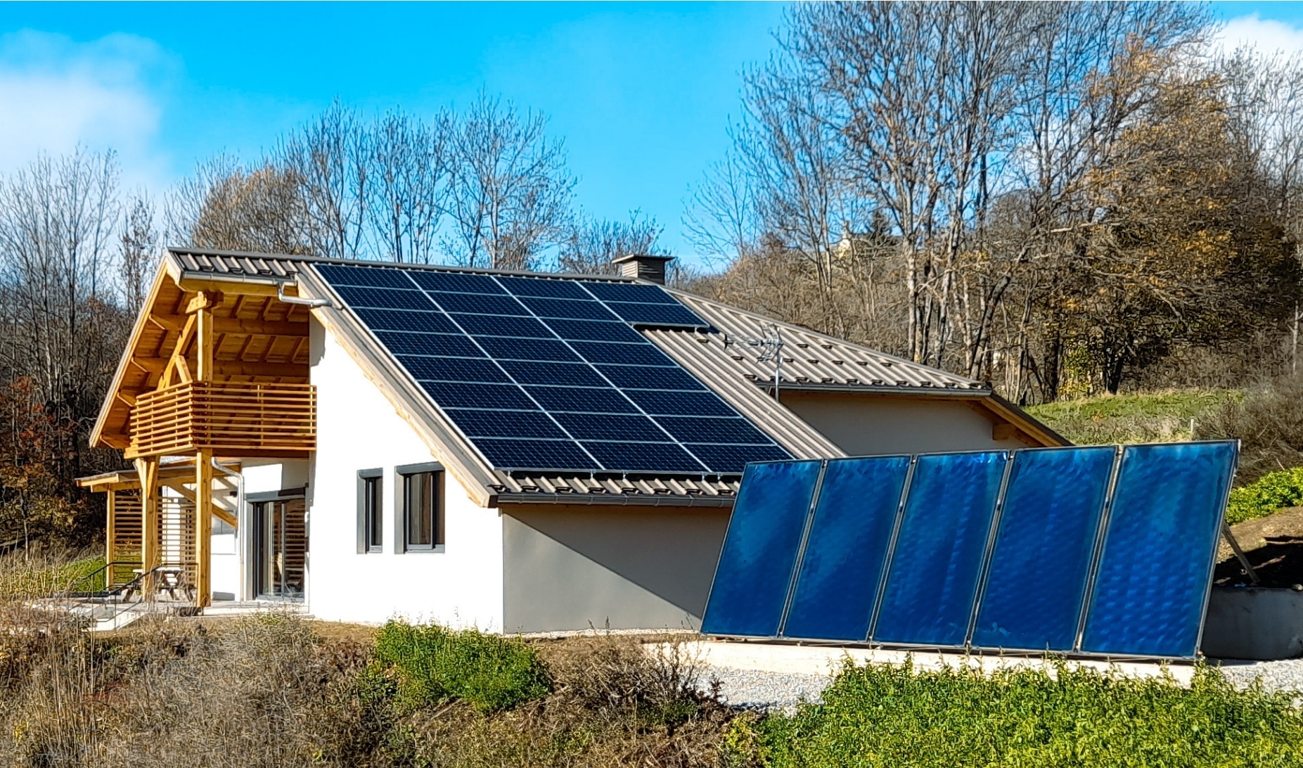 découvrez comment les toits photovoltaïques peuvent optimiser l'utilisation des ressources hydriques. explorez les synergies entre l'énergie solaire et la gestion de l'eau pour un avenir durable.