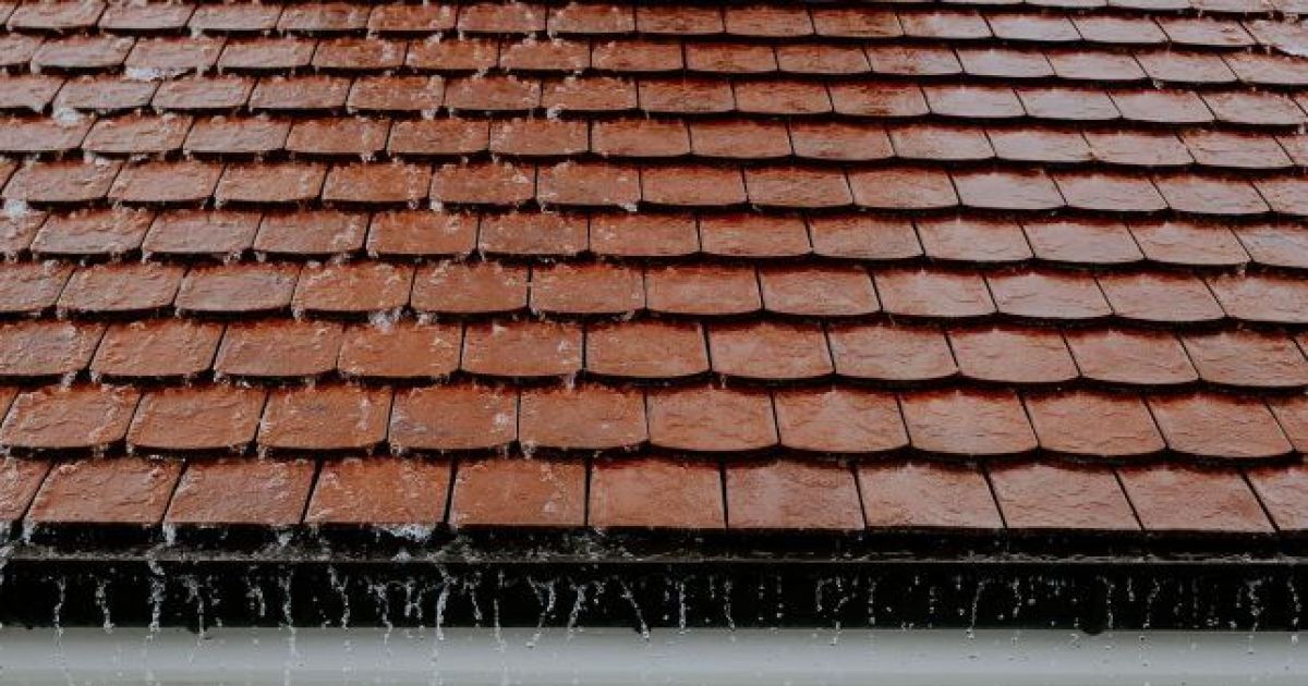 découvrez notre gamme de tuiles de toit, alliant esthétique et durabilité. idéales pour protéger votre maison tout en lui conférant un charme unique, nos tuiles sont disponibles dans diverses couleurs et styles pour s'adapter à tous les projets de construction et de rénovation.